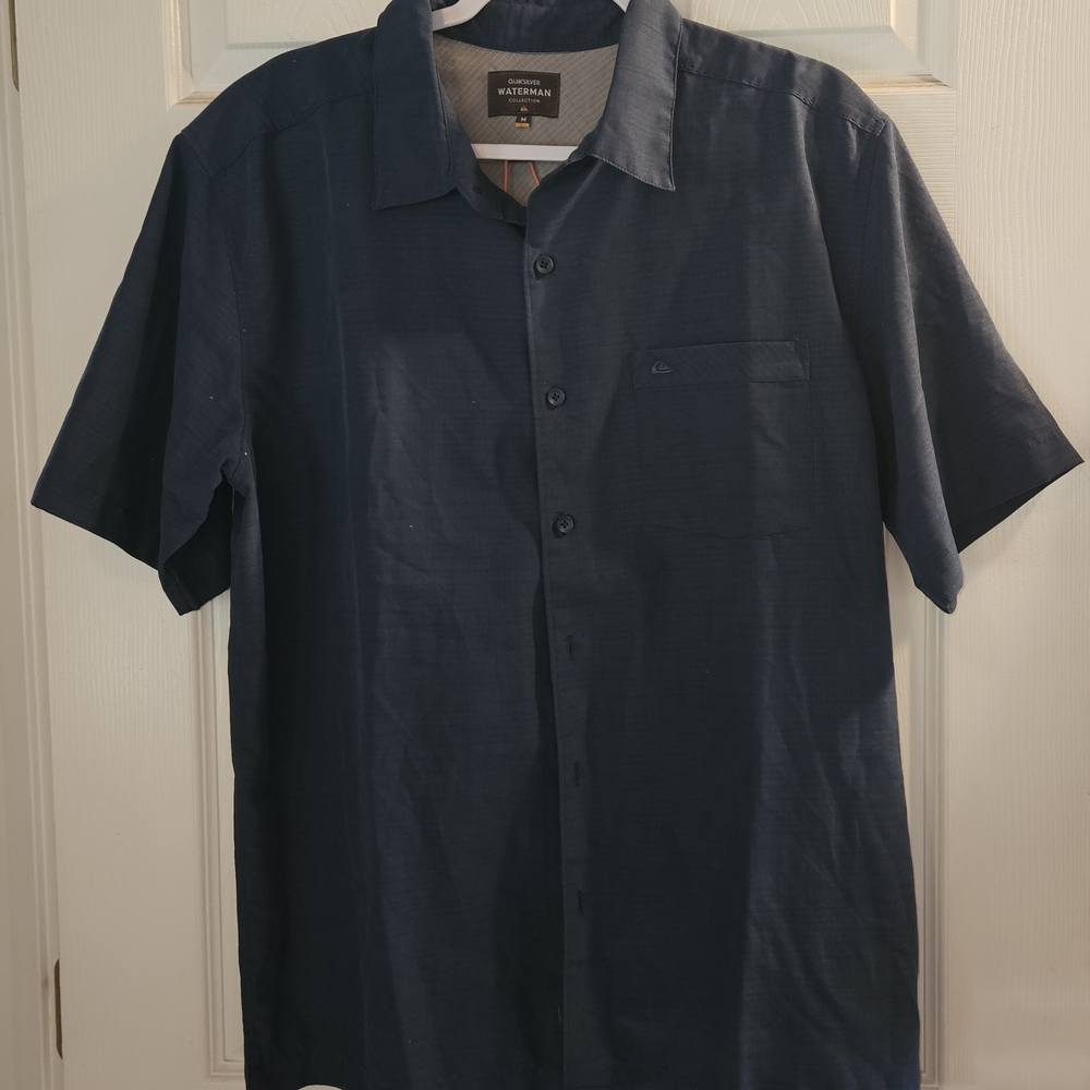 Quiksilver Men's Deep Blue Casual Button Down Shirt Size M